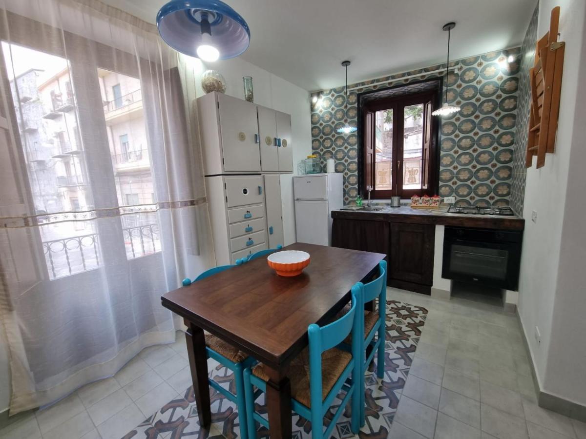 Casa Viotti Le Fuoriserie Palermo Dış mekan fotoğraf
